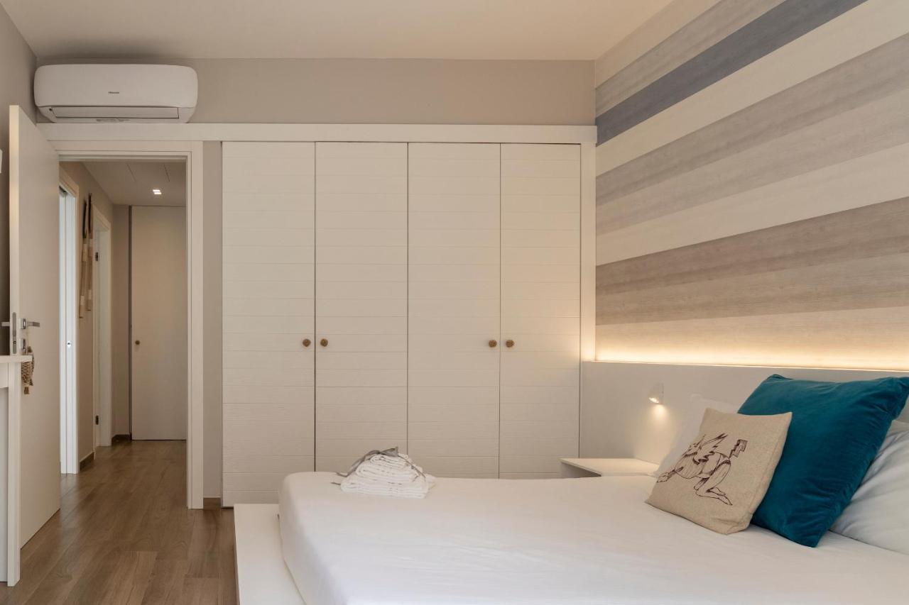 San Vito Luxury Accomodation โปลีญาโนอามาเร ภายนอก รูปภาพ